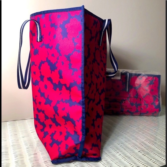 NWT 2 Estee Lauder floral hot pink and navy lined Ex lg washable totes - Picture 5 of 16